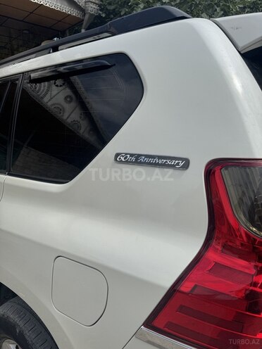 Toyota Land Cruiser Prado 2010, 170,000 km - 2.7 л - Bakı