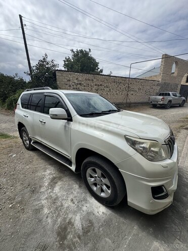 Toyota Land Cruiser Prado 2010, 170,000 km - 2.7 л - Bakı