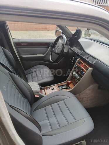 Mercedes E 230 1988, 287,000 km - 2.3 л - Bakı