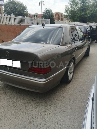 Mercedes E 230 1988, 287,000 km - 2.3 л - Bakı