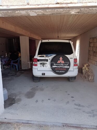 Mitsubishi Pajero io 1999, 477,000 km - 1.8 л - Qobustan
