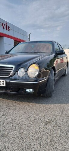 Mercedes E 240 1999, 421,848 km - 2.4 l - Mingəçevir