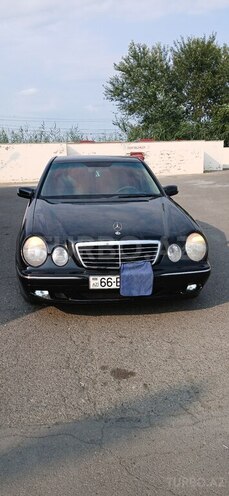 Mercedes E 240 1999, 421,848 km - 2.4 l - Mingəçevir