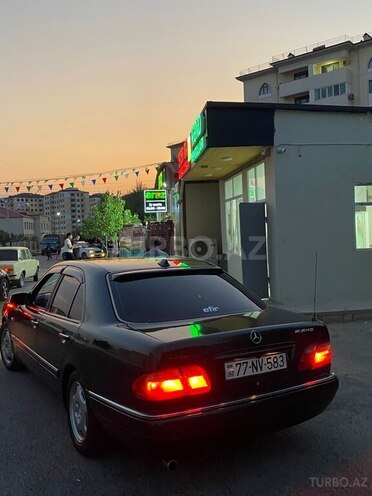 Mercedes E 230 1996, 598,000 km - 2.3 l - Sumqayıt
