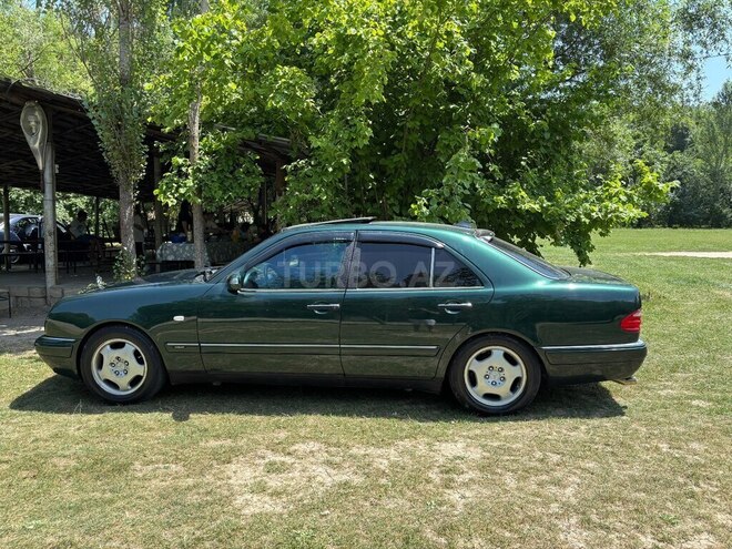 Mercedes E 230 1996, 598,000 km - 2.3 l - Sumqayıt