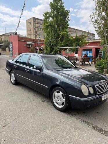 Mercedes E 230 1996, 300,000 km - 2.3 l - Bakı