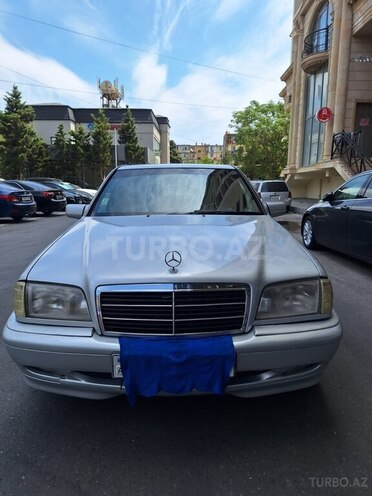 Mercedes C 230 2000, 340,000 km - 2.3 л - Bakı