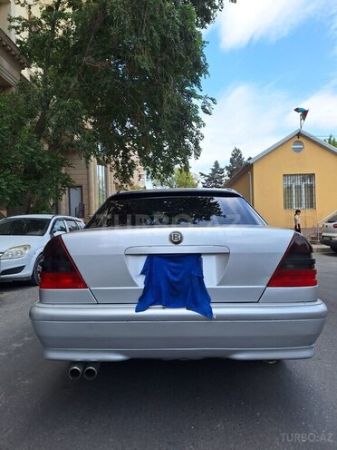 Mercedes C 230 2000, 340,000 km - 2.3 л - Bakı