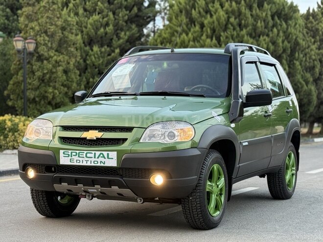 Chevrolet Niva 2016, 37,000 km - 1.7 л - Bakı