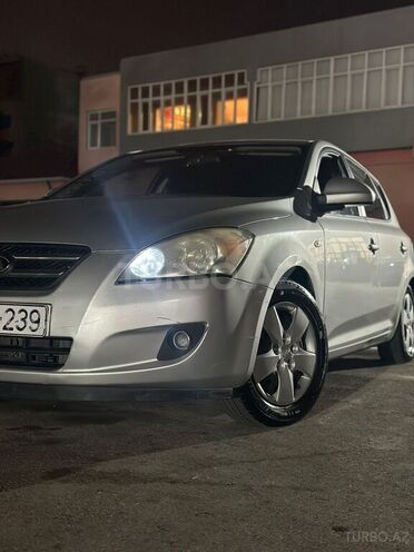 Kia Ceed 2008, 396,000 km - 1.6 л - Bakı
