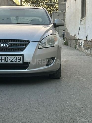 Kia Ceed 2008, 396,000 km - 1.6 л - Bakı