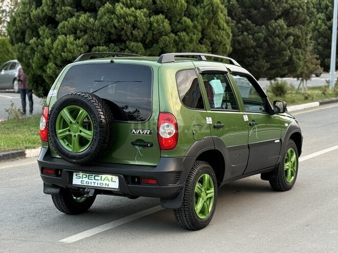 Chevrolet Niva 2016, 37,000 km - 1.7 л - Bakı
