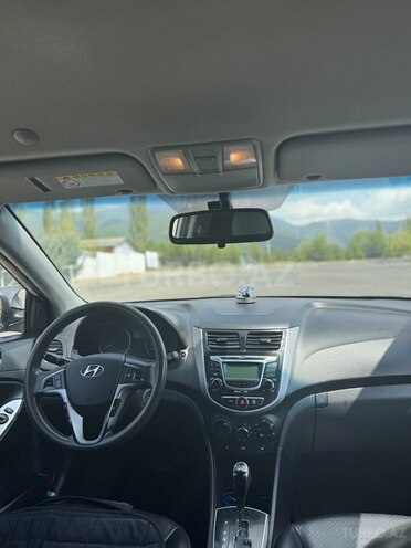 Hyundai Accent 2012, 223,500 km - 1.6 l - Şəki