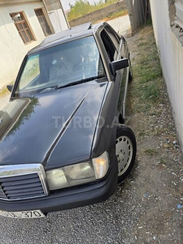 Mercedes 190 1990, 250,000 km - 2.0 l - Göyçay