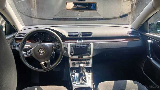Volkswagen Passat 2013, 289,000 km - 2.5 л - Bakı