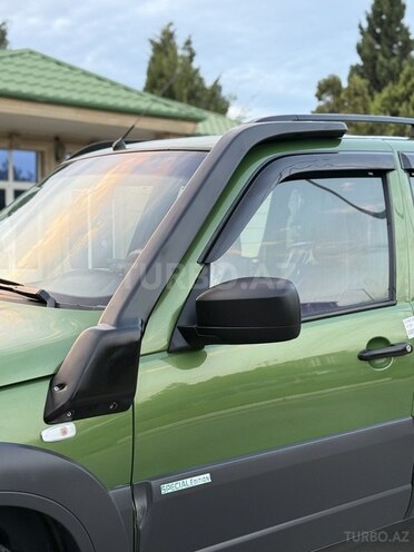 Chevrolet Niva 2016, 37,000 km - 1.7 л - Bakı