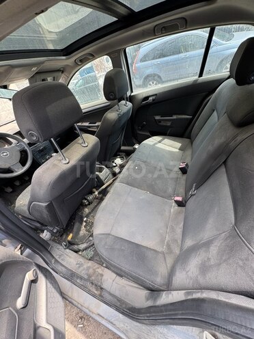 Opel Astra 2005, 150,000 km - 1.4 l - Bakı