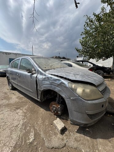 Opel Astra 2005, 150,000 km - 1.4 l - Bakı