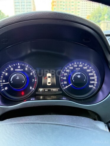 Hyundai Grandeur 2014, 178,000 km - 2.4 л - Bakı