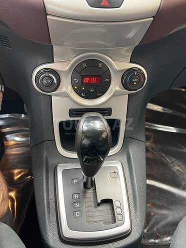 Ford Fiesta 2009, 112,915 km - 1.4 l - Bakı