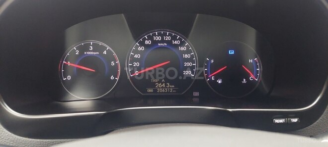 Hyundai Santa Fe 2010, 211,000 km - 2.2 l - Bakı
