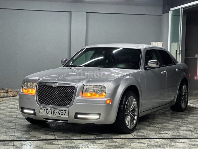 Chrysler 300C 2004, 277,000 km - 2.7 l - Xırdalan