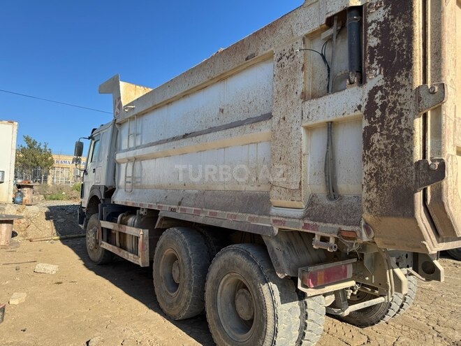 HOWO Sinotruk 2021, 141,000 km - 9.5 l - Bakı