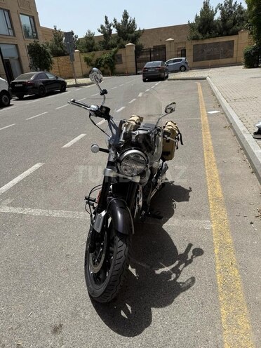 Royal Enfield Super Meteor 650 2024, 3,400 km - 0.6 l - Bakı