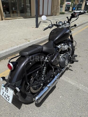 Royal Enfield Super Meteor 650 2024, 3,400 km - 0.6 l - Bakı