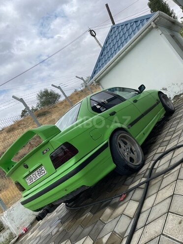 BMW 320 1998, 312,272 km - 2.0 l - Xudat