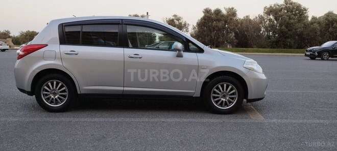 Nissan Tiida 2011, 98,500 km - 1.6 l - Bakı
