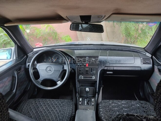 Mercedes C 200 1995, 231,100 km - 2.0 l - Bakı