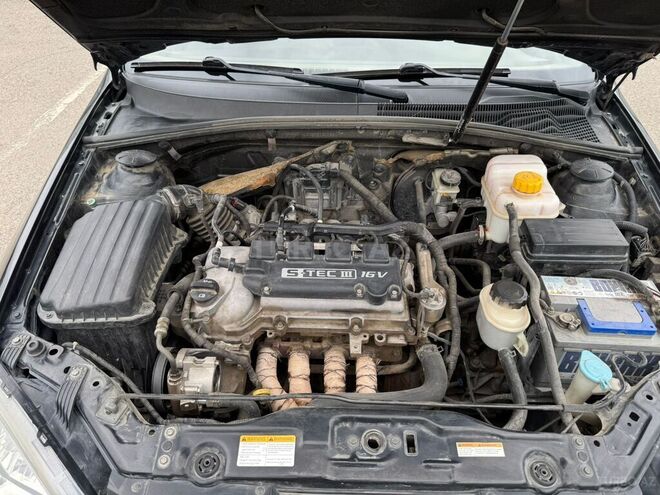 Daewoo Gentra 2013, 285,906 km - 1.5 l - Qazax