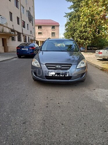 Kia  2007, 242,000 km - 1.4 l - Qazax
