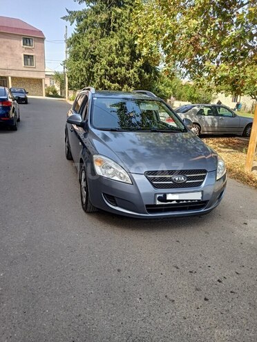 Kia  2007, 242,000 km - 1.4 l - Qazax