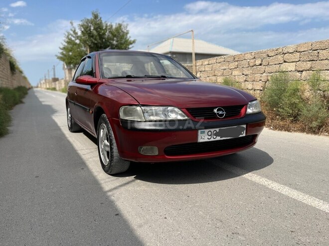 Opel Vectra 1996, 156,000 km - 2.0 l - Bakı