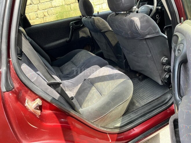 Opel Vectra 1996, 156,000 km - 2.0 l - Bakı
