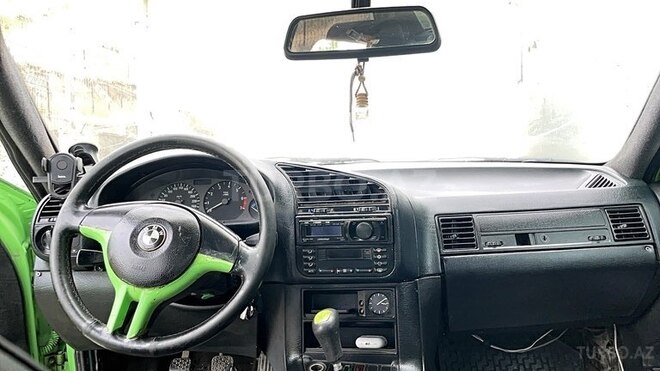 BMW 320 1998, 312,272 km - 2.0 l - Xudat