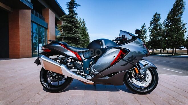 Suzuki GSX 1300 R Hayabusa 2023, 2,100 km - 1.3 l - Bakı