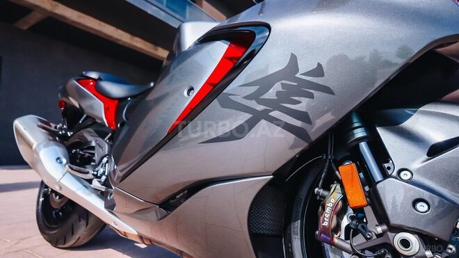 Suzuki GSX 1300 R Hayabusa 2023, 2,100 km - 1.3 l - Bakı