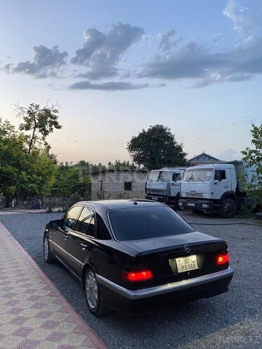 Mercedes C 230 1999, 341,825 km - 2.3 l - Bakı