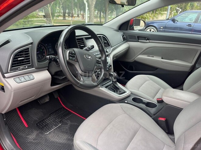 Hyundai Elantra 2016, 130,000 km - 2.0 l - Xaçmaz