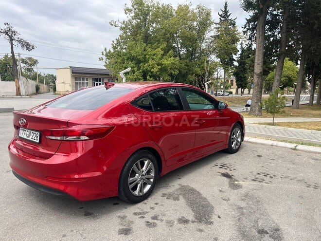 Hyundai Elantra 2016, 130,000 km - 2.0 l - Xaçmaz