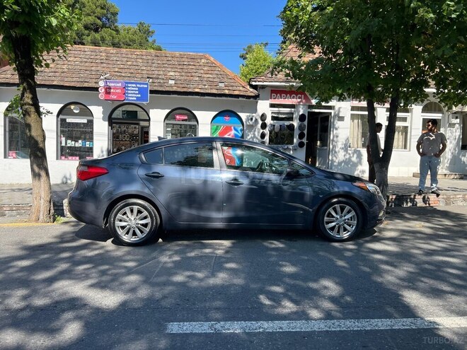 Kia Forte 2015, 190,000 km - 1.8 l - Şəki