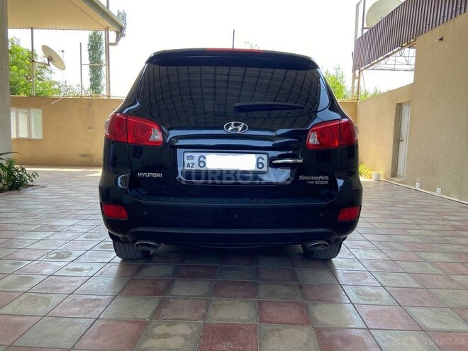 Hyundai Santa Fe 2009, 277,000 km - 2.7 l - Tovuz