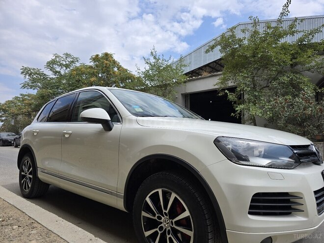 Volkswagen Touareg 2010, 197,800 km - 3.6 л - Bakı