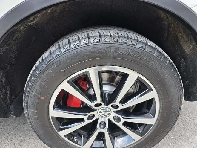 Volkswagen Touareg 2010, 197,800 km - 3.6 л - Bakı