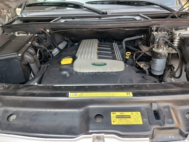 Land Rover Range Rover 2003, 137,000 km - 2.9 l - Qax