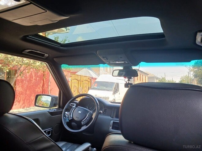 Land Rover Range Rover 2003, 137,000 km - 2.9 l - Qax