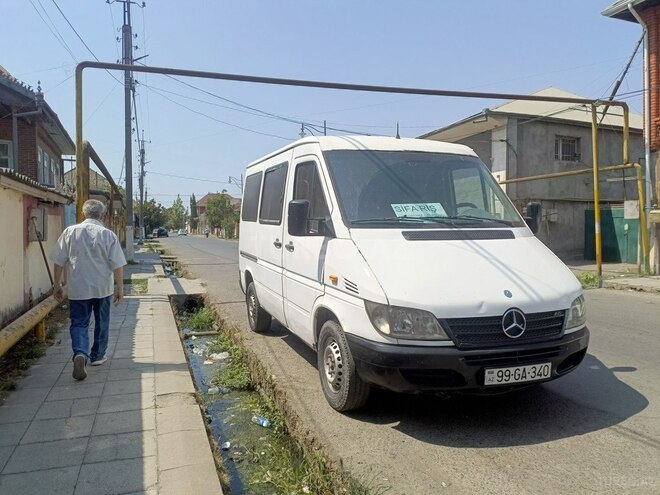 Mercedes Sprinter 313 2003, 561,221 km - 2.2 л - Lənkəran